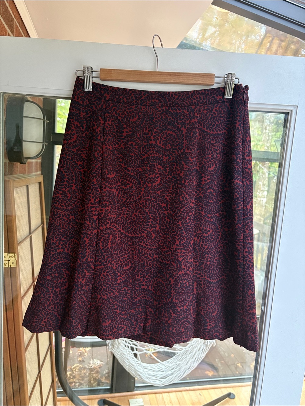 LOFT Burgundy and Black A-Line Skirt with Leaf Swirl Print